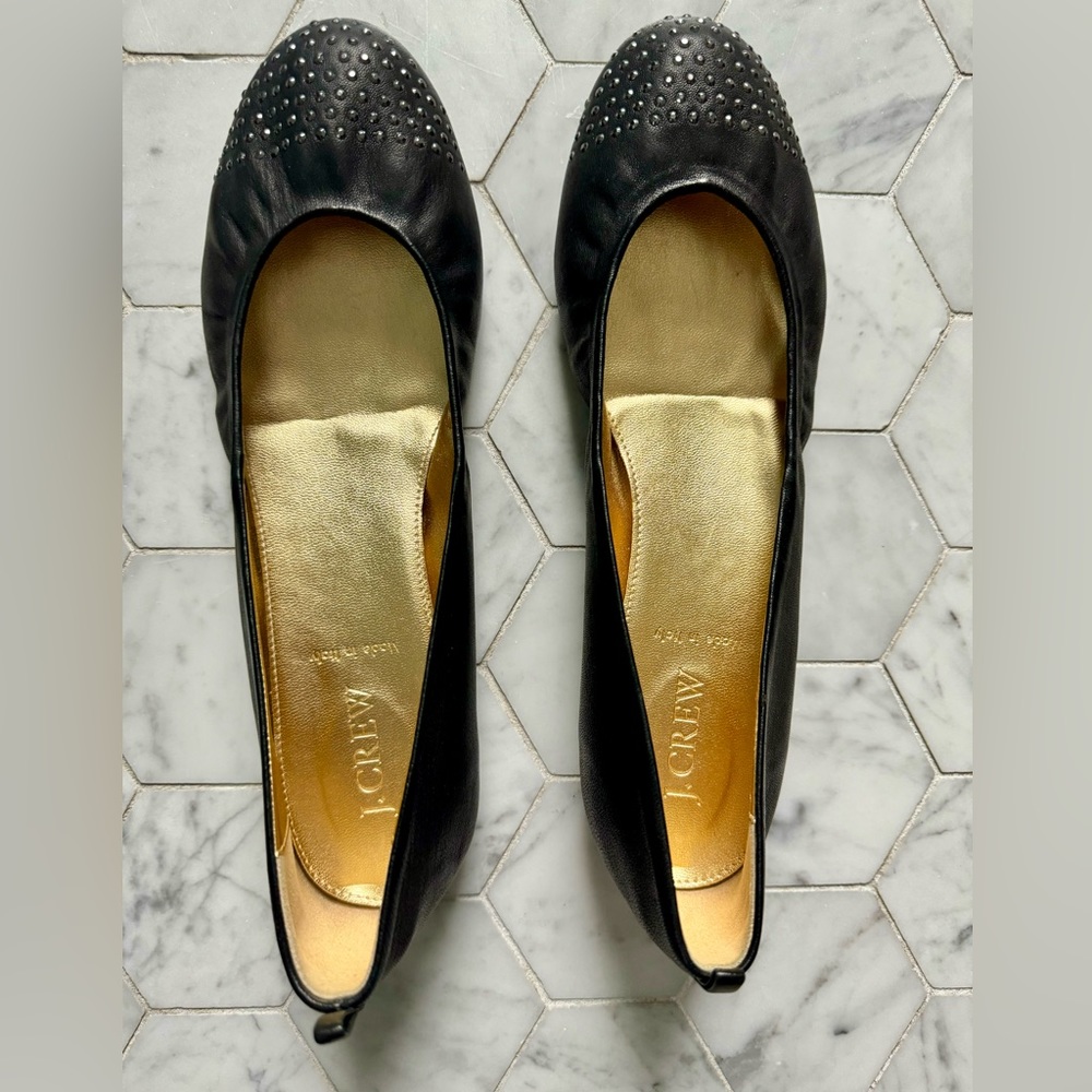J. Crew studded ballet flats in black size 8.5. Made w leather. Like new.
